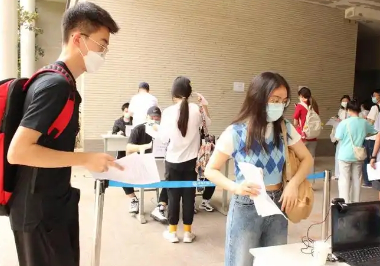 四川成人本科怎么报名 几月份开始报考