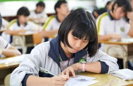 四川自考每年有几次考试 考试时间统一吗